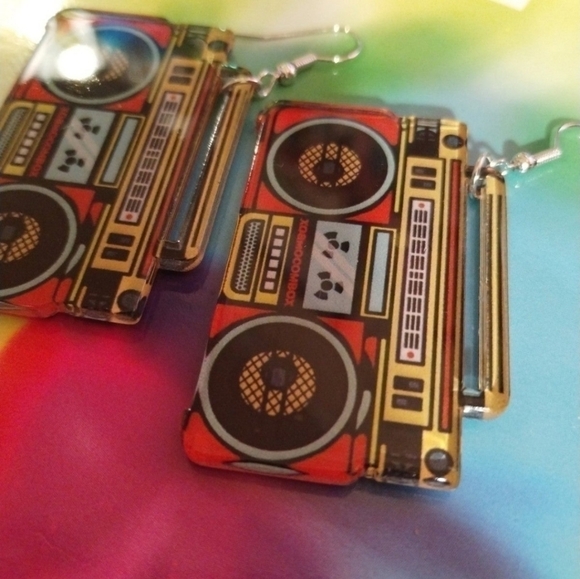 Big Retro Boombox Earrings - Picture 3 of 6